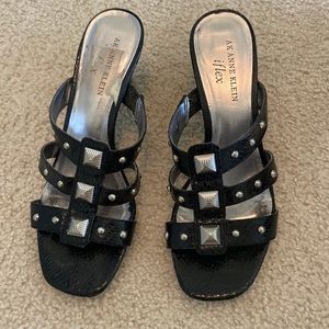 Anne Klein slip on sandals